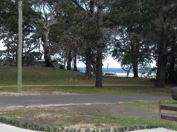 Huskisson Beach Bed And Breakfast - Hervey Bay Accommodation 6