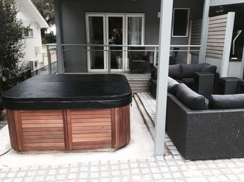 Huskisson Beach Bed And Breakfast - Hervey Bay Accommodation 9