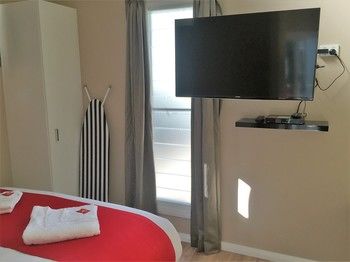 Huskisson Beach Bed And Breakfast - Hervey Bay Accommodation 58