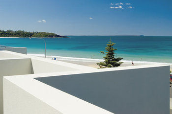 Mollymook Beachfront Executive Apartment - Hervey Bay Accommodation 6