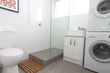 Apartment2c - Soho - Hervey Bay Accommodation 3