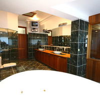 Relaxin - Hervey Bay Accommodation