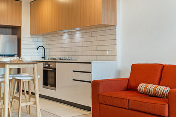 Bayside Towers Serviced Apartments - Hervey Bay Accommodation 5