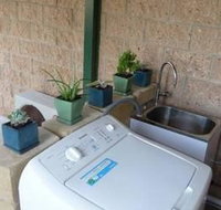 Emerald Apartment - Hervey Bay Accommodation