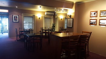 Wisemans Inn Hotel - Hervey Bay Accommodation 7