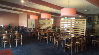 Wisemans Inn Hotel - Hervey Bay Accommodation 13