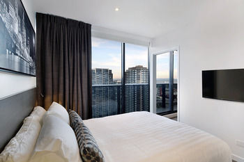 Experience Bella Hotel Apartments - Hervey Bay Accommodation 11