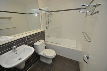 Camperdown 11 Briggs Furnished Apartment - Hervey Bay Accommodation 2