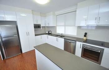 Balmain 3 Mont Furnished Apartment - Hervey Bay Accommodation 4