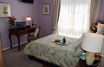 Cutmore Cottages - Bagala Bungalow - Hervey Bay Accommodation 3
