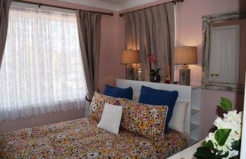 Cutmore Cottages - Bagala Bungalow - Hervey Bay Accommodation 14