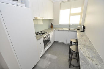 Neutral Bay 9 Bent Furnished Apartment - Hervey Bay Accommodation 2