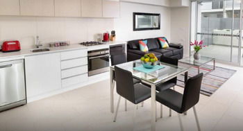 Hamilton Executive Apartments - Hervey Bay Accommodation 2