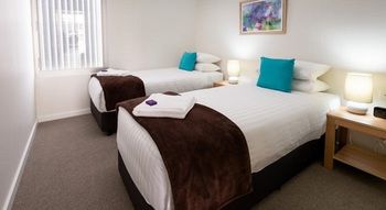 Hamilton Executive Apartments - Hervey Bay Accommodation 24