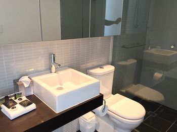 Harbour Town Apartment - Hervey Bay Accommodation 2