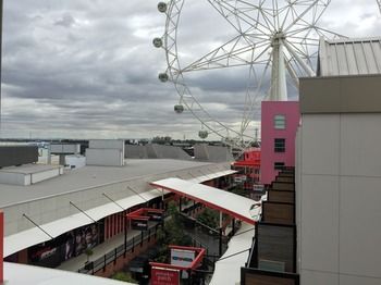 Harbour Town Apartment - Hervey Bay Accommodation 3