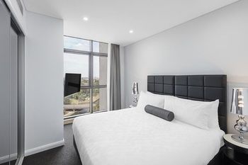 Meriton Serviced Apartments Church Street - Hervey Bay Accommodation 16