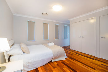 Getaway Holiday House Bankstown - Hervey Bay Accommodation 4