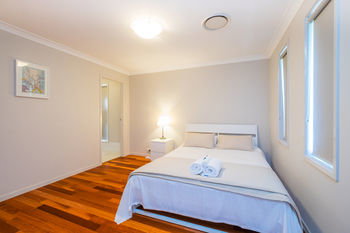 Getaway Holiday House Bankstown - Hervey Bay Accommodation 15