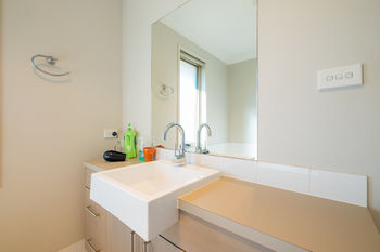 Getaway Holiday House Bankstown - Hervey Bay Accommodation 20