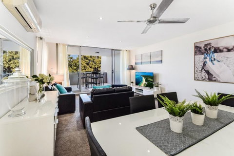 Redvue Luxury Apartments - Hervey Bay Accommodation 2
