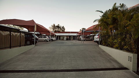 BEST WESTERN Caboolture Central Motor Inn - Hervey Bay Accommodation 3