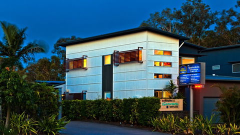 BEST WESTERN PLUS Quarterdecks Retreat - Hervey Bay Accommodation 2