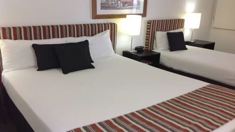 BEST WESTERN Cattle City Motor Inn - Hervey Bay Accommodation 1