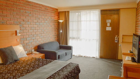 BEST WESTERN Heritage Motor Inn Bendigo - Hervey Bay Accommodation 0
