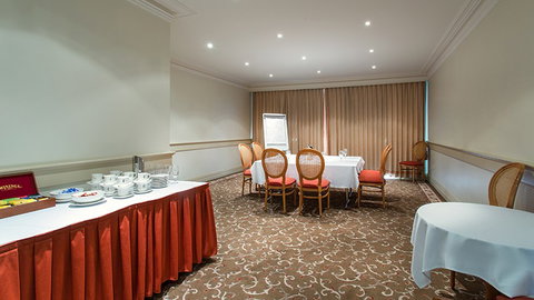 BEST WESTERN PLUS The Carrington - Hervey Bay Accommodation 6