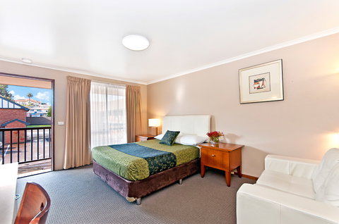 BEST WESTERN Tudor Motor Inn - Hervey Bay Accommodation 9
