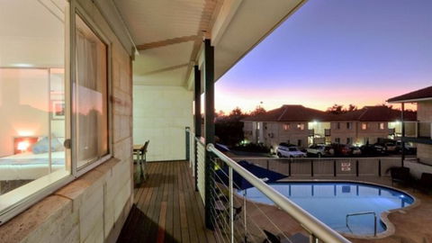 BEST WESTERN PLUS Kalbarri Edge Resort - Hervey Bay Accommodation 0