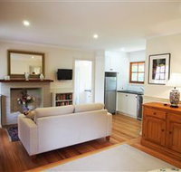 Tahara Cottage - Hervey Bay Accommodation