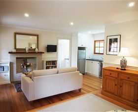 Tahara Cottage - Tourism Hervey Bay 0