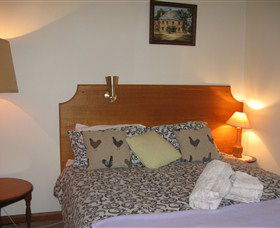 Lyrebird Cottage - Hervey Bay Accommodation 0