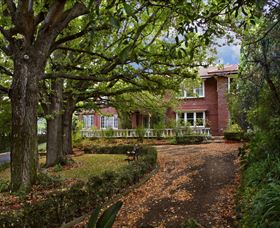 Graham Apartments - Hervey Bay Accommodation 0