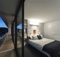 Avalon City Retreat - Hervey Bay Accommodation