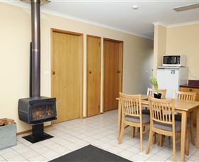 Bruny Island Explorers Cottages - Hervey Bay Accommodation 3