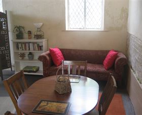 River Flow Yoga & Accommodation - Hervey Bay Accommodation 3