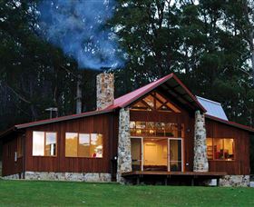 Adventure Bay Retreat Accommodation - Hervey Bay Accommodation 0
