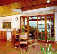 Otago Cottage - Hervey Bay Accommodation