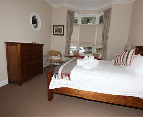 House On The Hill Bed And Breakfast - Hervey Bay Accommodation 2