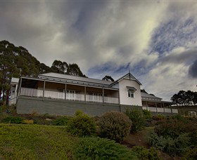 House On The Hill Bed And Breakfast - Hervey Bay Accommodation 0
