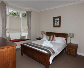 House On The Hill Bed And Breakfast - Hervey Bay Accommodation 1