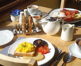 Ashdowns Of Dover Bed And Breakfast - Tourism Hervey Bay 3