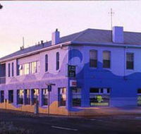 Beach Hotel - Hervey Bay Accommodation