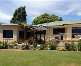 Beachway Motel + Restaurant - Hervey Bay Accommodation 0
