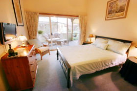 B & B At Winterbrook - Hervey Bay Accommodation 0