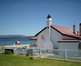 Low Head Pilot Station Accommodation - Hervey Bay Accommodation 3