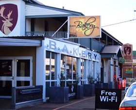 Campbell Town Hotel - Hervey Bay Accommodation 0